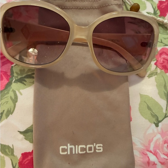 Chico's Beige Sunglasses - Picture 2 of 5